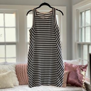 Old Navy striped stretchy shift dress